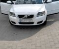 Білий Вольво V50, об'ємом двигуна 1.56 л та пробігом 246 тис. км за 7000 $, фото 1 на Automoto.ua