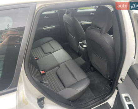 Білий Вольво V50, об'ємом двигуна 1.6 л та пробігом 179 тис. км за 7950 $, фото 21 на Automoto.ua