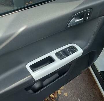 Белый Вольво В50, объемом двигателя 1.56 л и пробегом 215 тыс. км за 8200 $, фото 15 на Automoto.ua