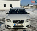 Білий Вольво V50, об'ємом двигуна 2.4 л та пробігом 280 тис. км за 8000 $, фото 7 на Automoto.ua