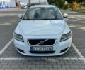 Белый Вольво В50, объемом двигателя 2 л и пробегом 312 тыс. км за 6499 $, фото 1 на Automoto.ua