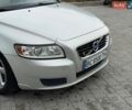Белый Вольво В50, объемом двигателя 1.56 л и пробегом 290 тыс. км за 6700 $, фото 6 на Automoto.ua