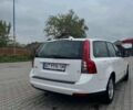 Білий Вольво V50, об'ємом двигуна 1.6 л та пробігом 170 тис. км за 6000 $, фото 5 на Automoto.ua