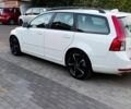 Білий Вольво V50, об'ємом двигуна 2 л та пробігом 271 тис. км за 9200 $, фото 2 на Automoto.ua
