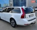 Белый Вольво В50, объемом двигателя 1.6 л и пробегом 260 тыс. км за 6500 $, фото 4 на Automoto.ua