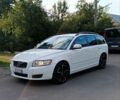 Белый Вольво В50, объемом двигателя 2 л и пробегом 271 тыс. км за 8800 $, фото 63 на Automoto.ua