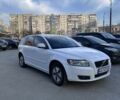 Білий Вольво V50, об'ємом двигуна 1.6 л та пробігом 260 тис. км за 6500 $, фото 1 на Automoto.ua