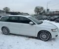 Білий Вольво V50, об'ємом двигуна 2 л та пробігом 235 тис. км за 10999 $, фото 6 на Automoto.ua
