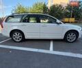 Білий Вольво V50, об'ємом двигуна 2 л та пробігом 285 тис. км за 8999 $, фото 22 на Automoto.ua