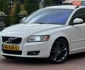 Белый Вольво В50, объемом двигателя 1.6 л и пробегом 219 тыс. км за 7990 $, фото 18 на Automoto.ua