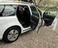 Білий Вольво V50, об'ємом двигуна 1.6 л та пробігом 340 тис. км за 7300 $, фото 4 на Automoto.ua