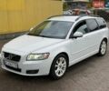 Білий Вольво V50, об'ємом двигуна 1.56 л та пробігом 239 тис. км за 7400 $, фото 2 на Automoto.ua