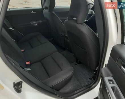 Белый Вольво В50, объемом двигателя 1.56 л и пробегом 178 тыс. км за 7979 $, фото 16 на Automoto.ua