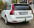 Білий Вольво V50, об'ємом двигуна 1.56 л та пробігом 239 тис. км за 7400 $, фото 14 на Automoto.ua