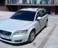 Білий Вольво V50, об'ємом двигуна 1.6 л та пробігом 228 тис. км за 7600 $, фото 4 на Automoto.ua