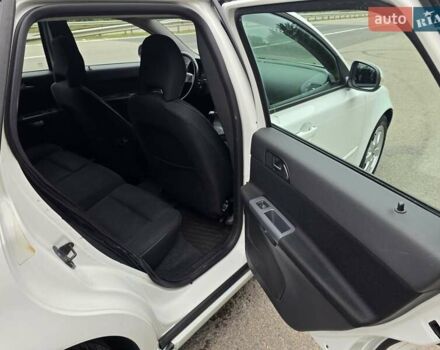 Белый Вольво В50, объемом двигателя 1.6 л и пробегом 224 тыс. км за 7999 $, фото 34 на Automoto.ua