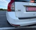 Білий Вольво V50, об'ємом двигуна 2 л та пробігом 285 тис. км за 8999 $, фото 17 на Automoto.ua