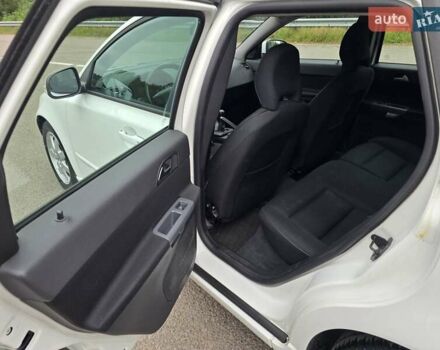 Белый Вольво В50, объемом двигателя 1.6 л и пробегом 224 тыс. км за 7999 $, фото 26 на Automoto.ua