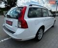 Білий Вольво V50, об'ємом двигуна 2 л та пробігом 285 тис. км за 9150 $, фото 16 на Automoto.ua