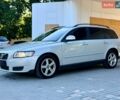 Белый Вольво В50, объемом двигателя 1.6 л и пробегом 270 тыс. км за 7500 $, фото 2 на Automoto.ua