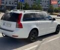 Белый Вольво В50, объемом двигателя 1.56 л и пробегом 252 тыс. км за 7600 $, фото 3 на Automoto.ua