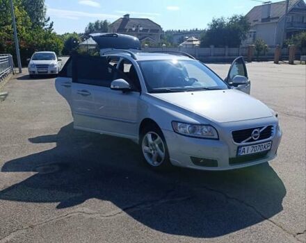 Білий Вольво V50, об'ємом двигуна 1.6 л та пробігом 220 тис. км за 9200 $, фото 3 на Automoto.ua