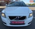 Білий Вольво V50, об'ємом двигуна 2 л та пробігом 284 тис. км за 9150 $, фото 39 на Automoto.ua