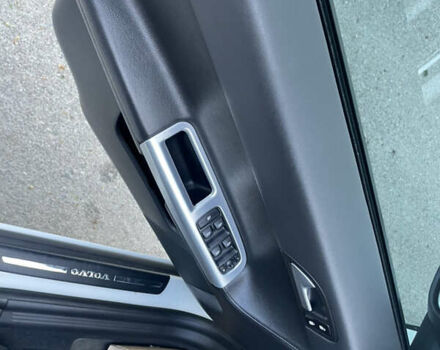 Білий Вольво V50, об'ємом двигуна 1.6 л та пробігом 227 тис. км за 7500 $, фото 33 на Automoto.ua