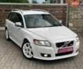 Білий Вольво V50, об'ємом двигуна 1.6 л та пробігом 179 тис. км за 8250 $, фото 1 на Automoto.ua