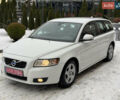 Белый Вольво В50, объемом двигателя 1.6 л и пробегом 241 тыс. км за 7750 $, фото 12 на Automoto.ua