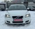 Білий Вольво V50, об'ємом двигуна 2 л та пробігом 235 тис. км за 10999 $, фото 1 на Automoto.ua