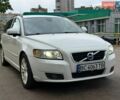 Білий Вольво V50, об'ємом двигуна 1.56 л та пробігом 239 тис. км за 7400 $, фото 6 на Automoto.ua