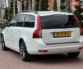 Белый Вольво В50, объемом двигателя 1.6 л и пробегом 219 тыс. км за 7990 $, фото 5 на Automoto.ua