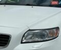 Белый Вольво В50, объемом двигателя 1.6 л и пробегом 240 тыс. км за 7300 $, фото 8 на Automoto.ua