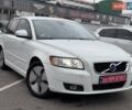 Білий Вольво V50, об'ємом двигуна 1.6 л та пробігом 240 тис. км за 9800 $, фото 12 на Automoto.ua