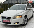 Белый Вольво В50, объемом двигателя 1.6 л и пробегом 241 тыс. км за 7750 $, фото 1 на Automoto.ua