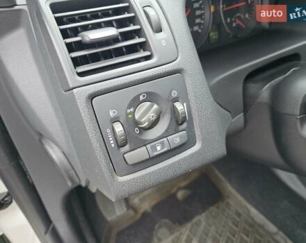 Белый Вольво В50, объемом двигателя 1.6 л и пробегом 224 тыс. км за 7999 $, фото 25 на Automoto.ua