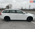 Белый Вольво В50, объемом двигателя 1.6 л и пробегом 230 тыс. км за 7800 $, фото 4 на Automoto.ua
