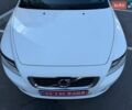 Білий Вольво V50, об'ємом двигуна 2 л та пробігом 285 тис. км за 8999 $, фото 5 на Automoto.ua