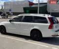 Белый Вольво В50, объемом двигателя 1.56 л и пробегом 252 тыс. км за 7600 $, фото 2 на Automoto.ua