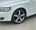 Білий Вольво V50, об'ємом двигуна 1.6 л та пробігом 198 тис. км за 7800 $, фото 2 на Automoto.ua