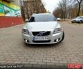 Белый Вольво В50, объемом двигателя 1.6 л и пробегом 238 тыс. км за 8500 $, фото 3 на Automoto.ua