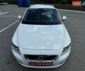 Білий Вольво V50, об'ємом двигуна 2 л та пробігом 285 тис. км за 9150 $, фото 4 на Automoto.ua