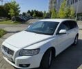 Белый Вольво В50, объемом двигателя 2 л и пробегом 263 тыс. км за 9300 $, фото 9 на Automoto.ua