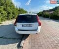 Білий Вольво V50, об'ємом двигуна 1.6 л та пробігом 278 тис. км за 7500 $, фото 5 на Automoto.ua