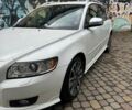 Белый Вольво В50, объемом двигателя 2 л и пробегом 220 тыс. км за 9700 $, фото 26 на Automoto.ua