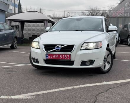 Білий Вольво V50, об'ємом двигуна 1.6 л та пробігом 240 тис. км за 9800 $, фото 10 на Automoto.ua
