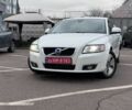 Білий Вольво V50, об'ємом двигуна 1.6 л та пробігом 240 тис. км за 9800 $, фото 10 на Automoto.ua