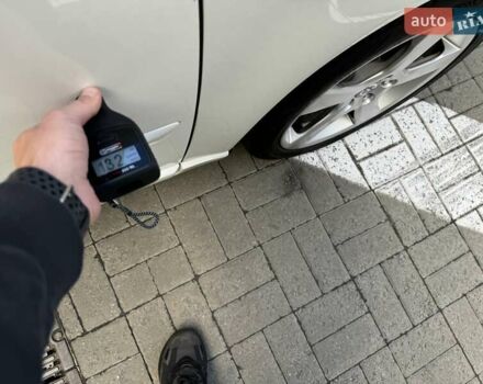 Білий Вольво V50, об'ємом двигуна 1.6 л та пробігом 225 тис. км за 8750 $, фото 44 на Automoto.ua