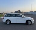 Белый Вольво В50, объемом двигателя 2 л и пробегом 290 тыс. км за 10500 $, фото 1 на Automoto.ua